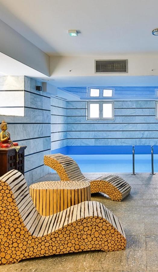 Orient Palace Bielany Wroclawskie Ngoại thất bức ảnh