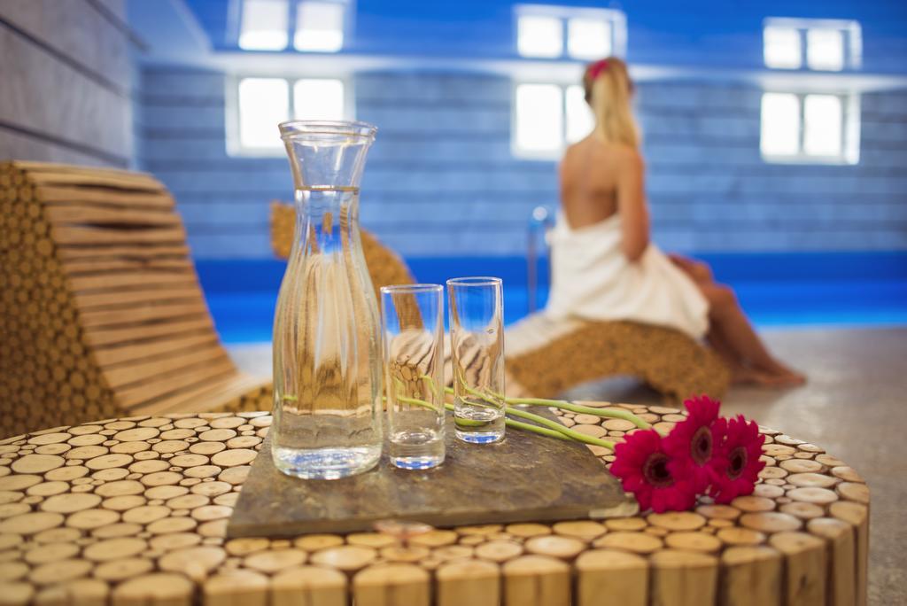 Orient Palace Bielany Wroclawskie Ngoại thất bức ảnh