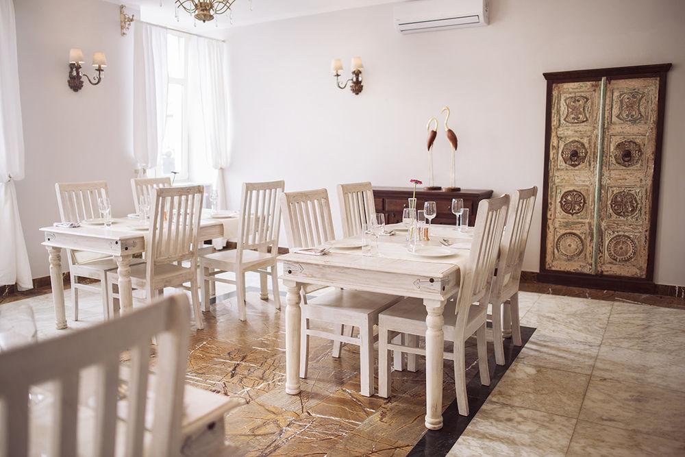 Orient Palace Bielany Wroclawskie Ngoại thất bức ảnh