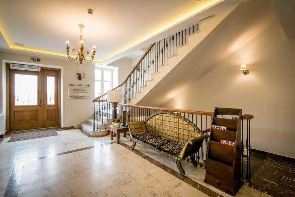 Orient Palace Bielany Wroclawskie Ngoại thất bức ảnh
